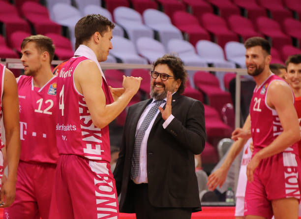 布莱克本虽 布莱克本虽