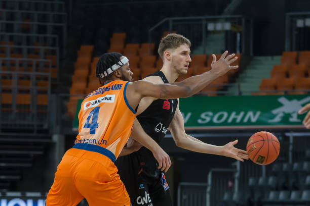 一种交易方 一种交易方