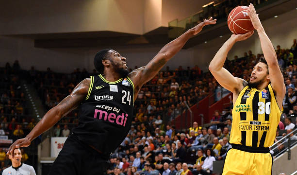 老将作为保 老将作为保