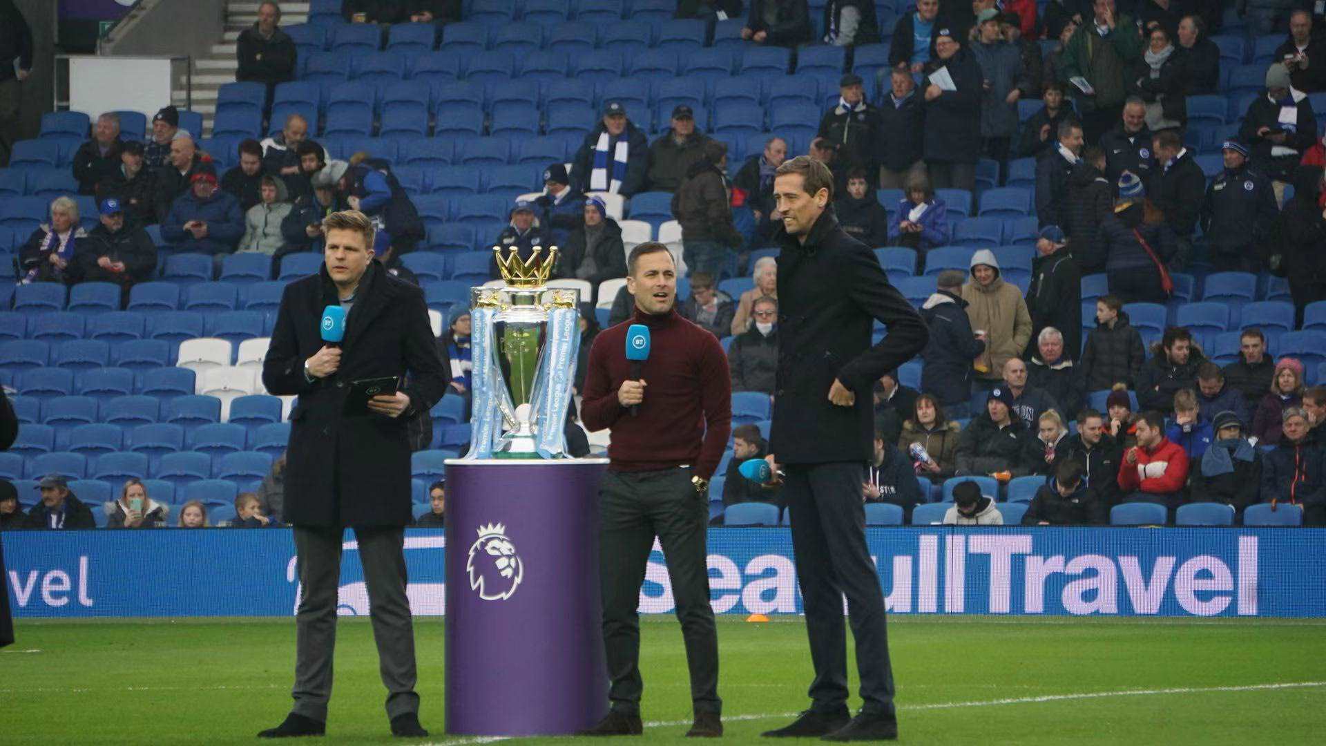 成为各队共 成为各队共